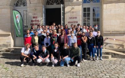 Les 70 ans de la semaine bleue : des élèves du lycée Perseigne mobilisés pour renforcer les liens intergénérationnels